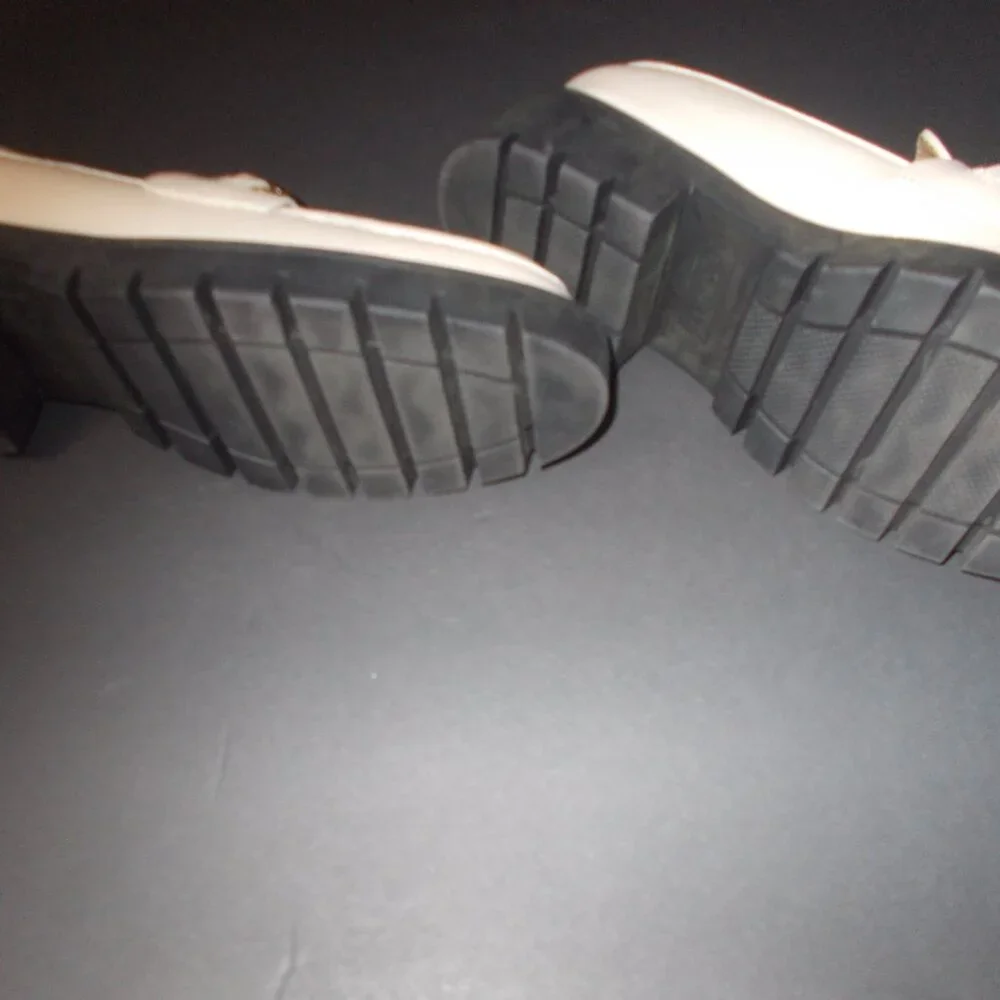 Spirit women's shoes size 9 medium - Picture 3 of 5